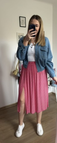 Dłuższa midi spódnica z rozcięciem wiskoza wiskozowa hit kropki różowa