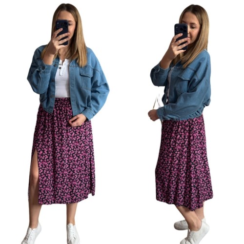 Dłuższa midi spódnica z rozcięciem wiskoza wiskozowa kwiaty różowa czarna- AURELIA