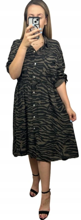 Dłuższa midi sukienka szmizjerka luźna wiskozowa brązowa czarna zebra- WILD TOUCH