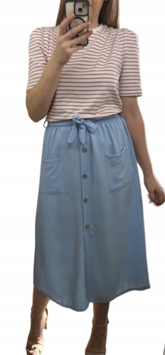Dłuższa spódnica niebieska midi kieszenie wiskoza guziki wiosna lato