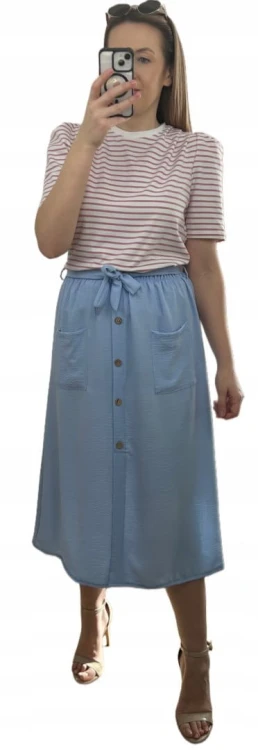Dłuższa spódnica niebieska midi kieszenie wiskoza guziki wiosna lato
