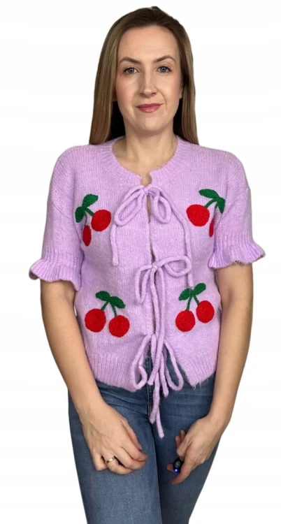 Fiolet sweterek krótki rękaw falbanka wiśnie cherry wiązany kokardki Azara