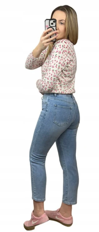 Klasyczne spodnie jeansowe mom fit jeans jeansy niebieskie Marivy XS