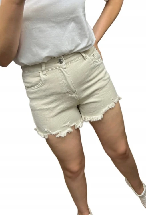 Krótkie spodenki damskie szorty przetarcia dziury beżowe M. Sara XS