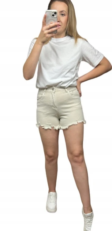 Krótkie spodenki damskie szorty przetarcia dziury beżowe M. Sara XS