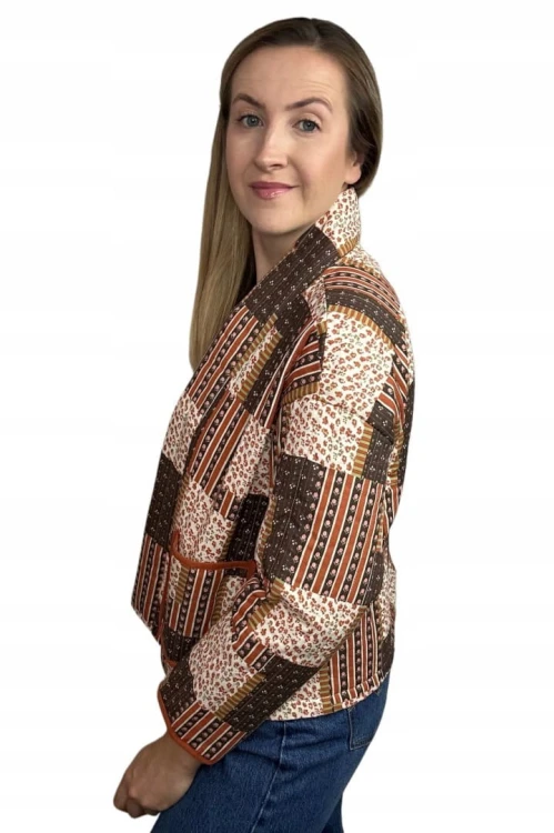Kurtka narzutka pikowana w kwiaty panterkę boho brązowa ruda kieszenie WIYA- BOHO PATCHWORK