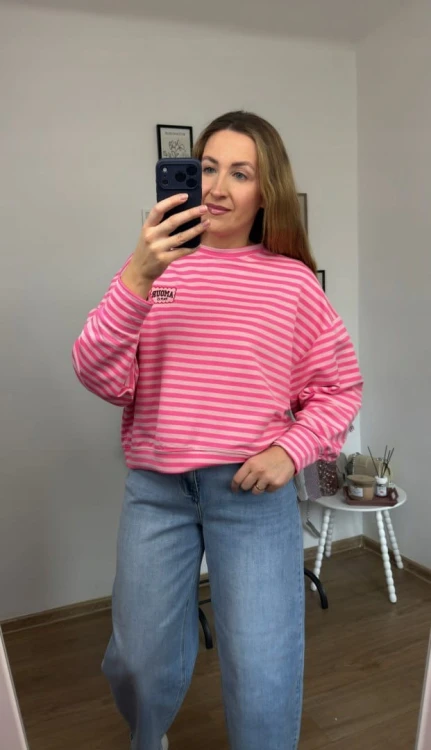 Lekka luźna bluza w poziome paski różowa haft Mooij- AMORE PARIS