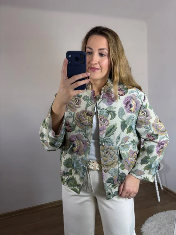 Luźna bomberka kurtka w kwiaty liście tkanina żakardowa - ORNELLA BOMBER