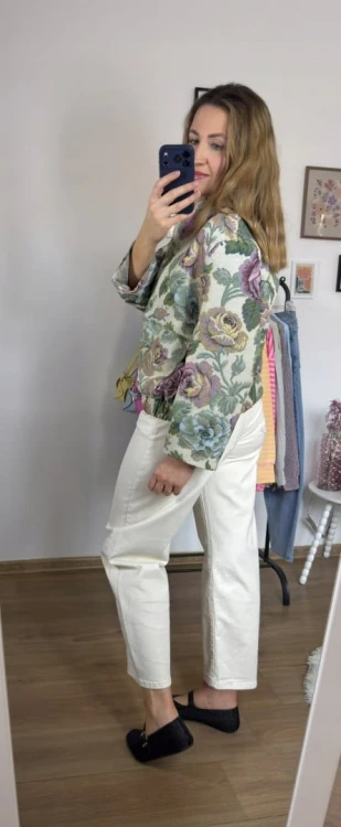 Luźna bomberka kurtka w kwiaty liście tkanina żakardowa - ORNELLA BOMBER