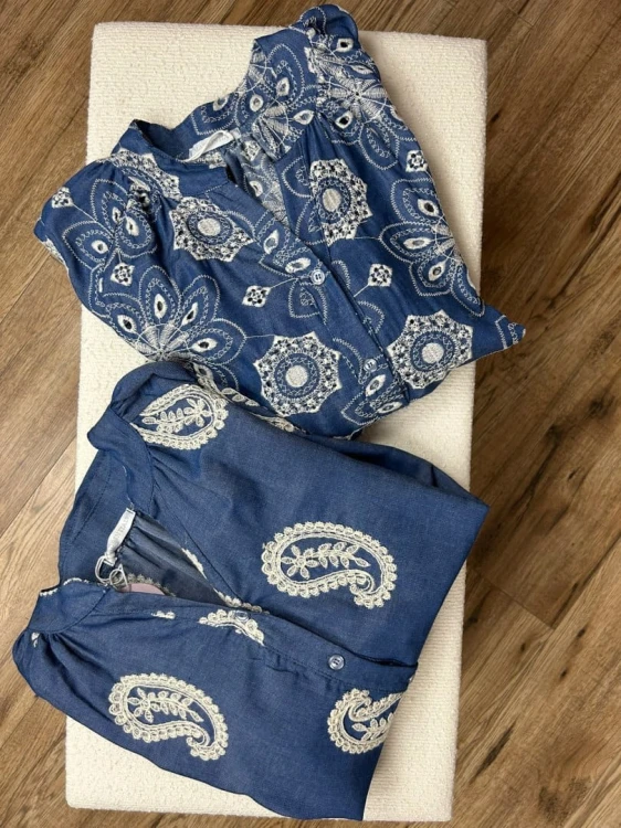 Luźna koszula ażurowa wzorzysta ze stójką szersze rękawy Made in Italy