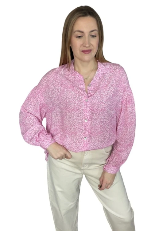 Luźna różowa koszula oversize cętki panterka 100% wiskoza kołnierzyk- PANTHER BLOOM
