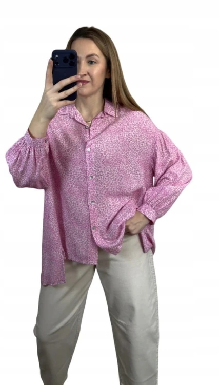 Luźna różowa koszula oversize cętki panterka 100% wiskoza kołnierzyk- PANTHER BLOOM