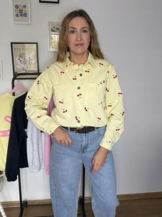 Luźna żółta katana koszula jeansowa jeans oversize wiśnie haft- CHERRY DREAM
