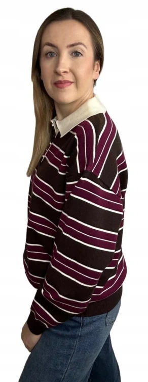 Luźny sweter z kołnierzem polo w paski oversize brązowy bordowy wiskoza- POLOLINE