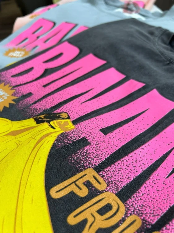 Luźny szary bawełniany bawełna t-shirt koszulka print banany Azara