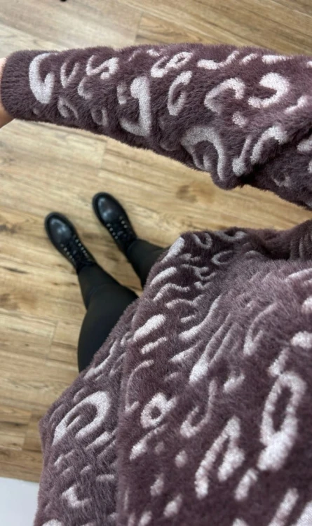 Miękki wzorzysty sweterek oversize luźny panterka cętki wiskoza wełna