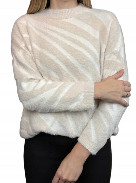 Miękki wzorzysty sweterek oversize luźny zebra wiskoza wełna