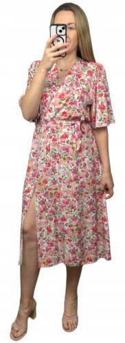 Sukienka midi kopertowy dekolt kwiaty rozcięcie wiskoza różowa jasny beż