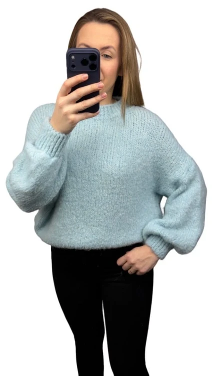 Sweter oversize błękitny pastel bufiaste rękawy chmurka 12% kid moher wełna- CLOUDY