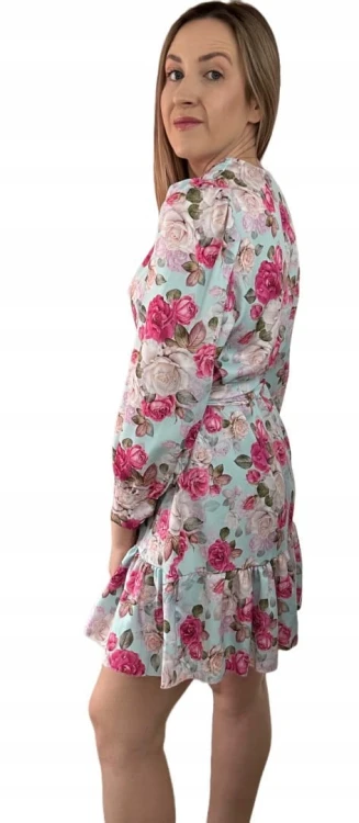 Szlafrokowa kopertowa krótka sukienka w kwiaty falbanka rękaw miętowa róż