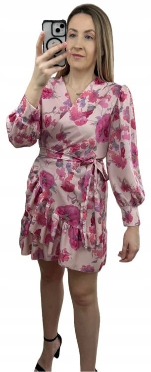 Szlafrokowa kopertowa krótka sukienka w kwiaty falbanka rękaw różowa róż