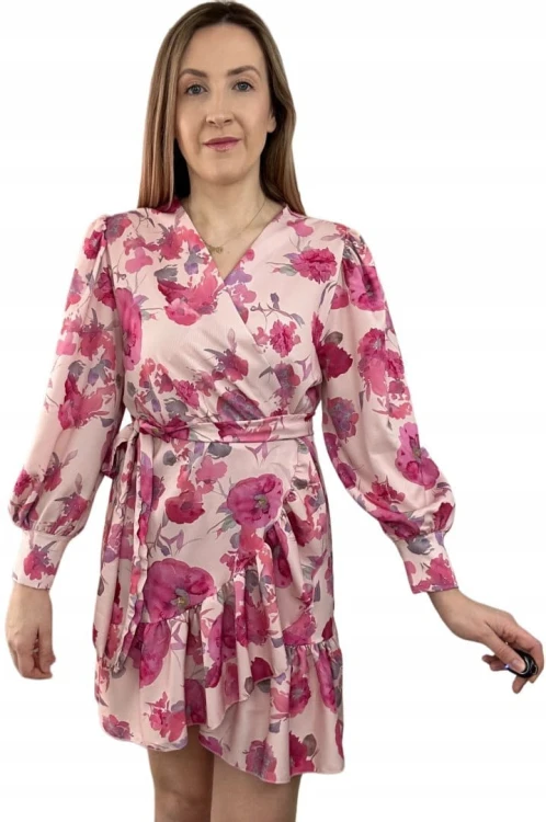 Szlafrokowa kopertowa krótka sukienka w kwiaty falbanka rękaw różowa róż