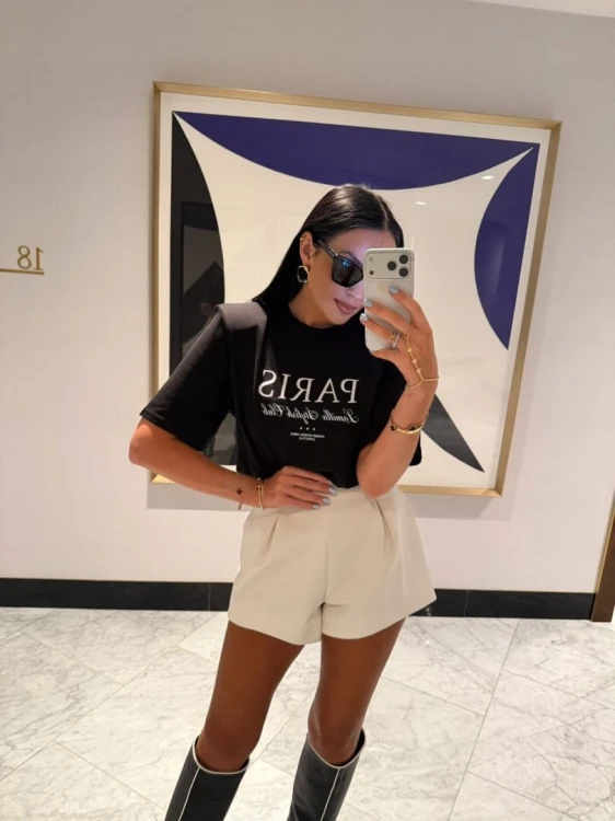 T-shirt czarny wiskoza poduszki Paris haft La Milla