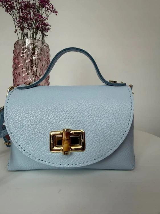 Torebka mała skóra naturalna licowa niebieska błękitna pasek Vera Pelle- MARZIA