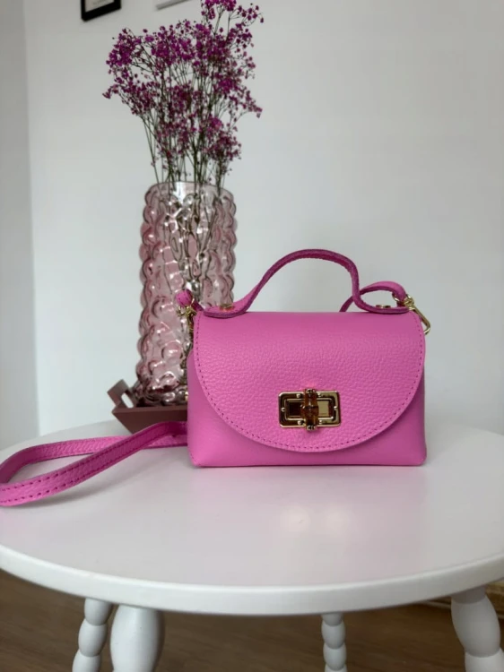 Torebka mała skóra naturalna licowa różowa cukierek pasek Vera Pelle- MARZIA