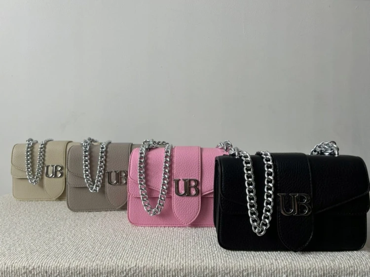 Toupe szaro-beżowa mała torebka na ramię ze srebrnym łańcuszkiem Unibella