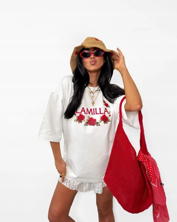 t-shirt oversize biała La Milla tył koszulki luźny krój