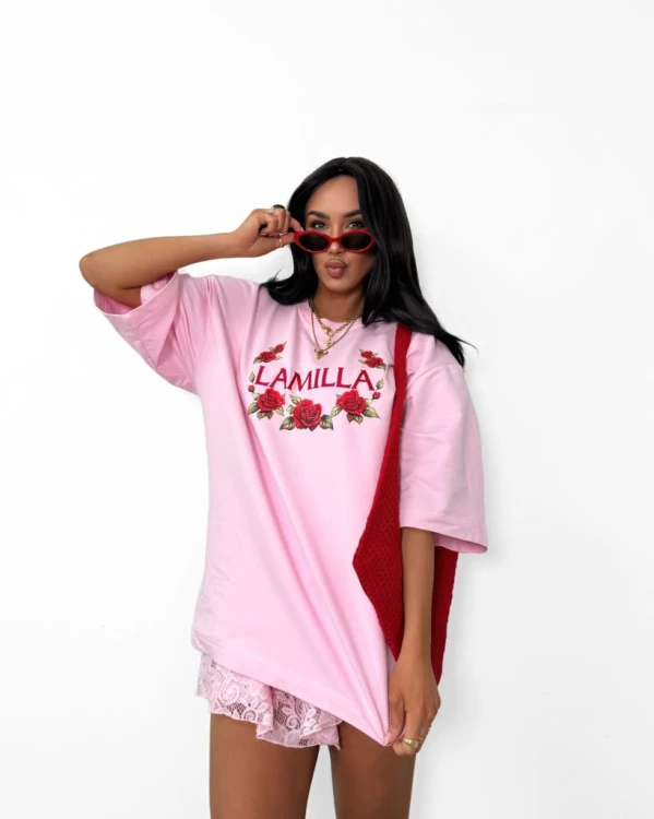 koszulka damska różowa oversize La Milla z haftem róże