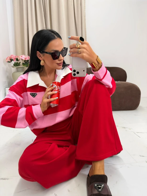 stylizacja bluza damska polo różowo czerwona elegancko sportowa la milla