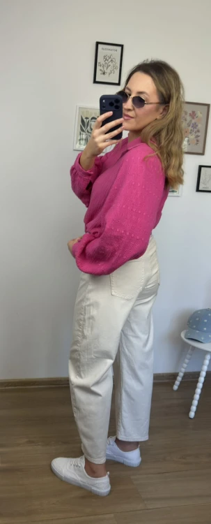 koszula damska ROSALIA fuksja muślin tył modelki