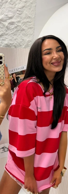 T-shirt damski w pasy różowy czerwony luźny krój