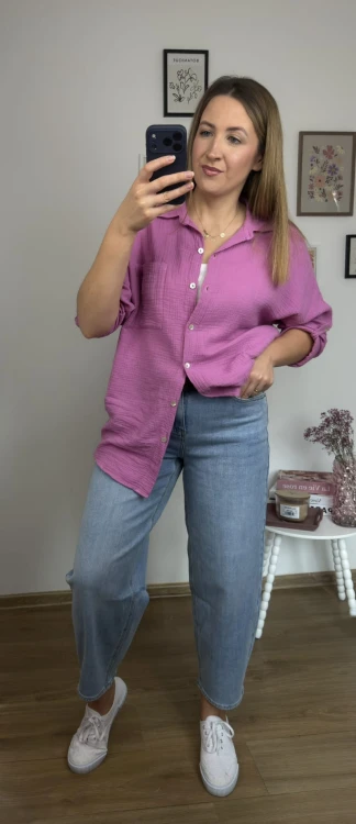Stylizacja z koszulą muślinową oversize