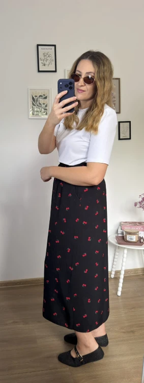 lekka spódnica maxi w wisienki Modny Zakątek Szafy