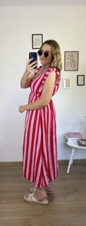 Sukienka maxi w paski różowo-czerwone butik