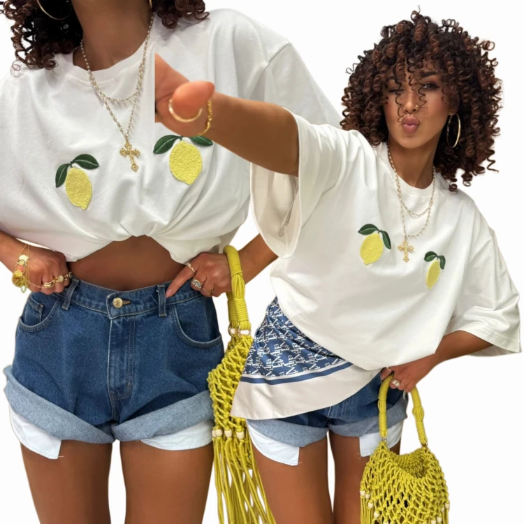 T-shirt Lemon Duo z haftowanymi cytrynami przód La Milla