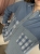 Koszula jeansowa LUCY PATCHWORK WIYA – zbliżenie na miękki denim i patchworkowe detale.