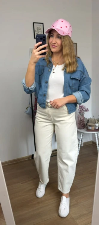 Bawełniana czapka damska z daszkiem różowa haft serduszka regulowana