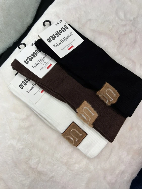 Białe dłuższe skarpety damskie UCC prążkowany ściągacz Crazysocks