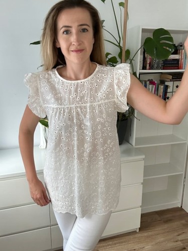 Bluzka ażurowa falbanka MADE IN ITALY gipiura