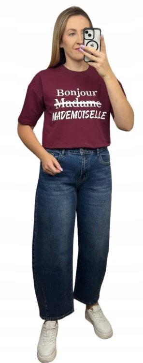 Bordowy t-shirt biały napis oversize bawełniany Millagro- BONJOUR