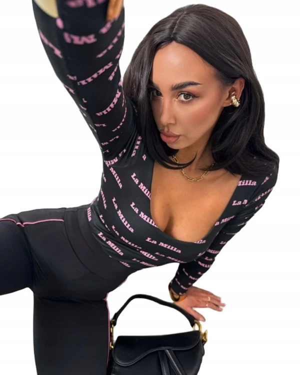 Czarne dopasowane body z napisami logowane długi rękaw La Milla M