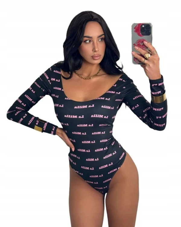 Czarne dopasowane body z napisami logowane długi rękaw La Milla S